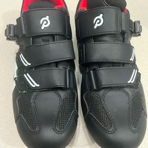Peloton Shoes with clips EU size 42 GUC